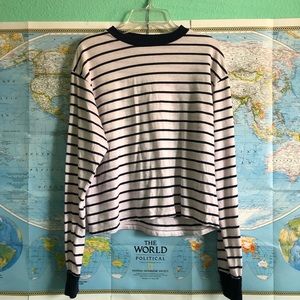 brandy melville long sleeve tee